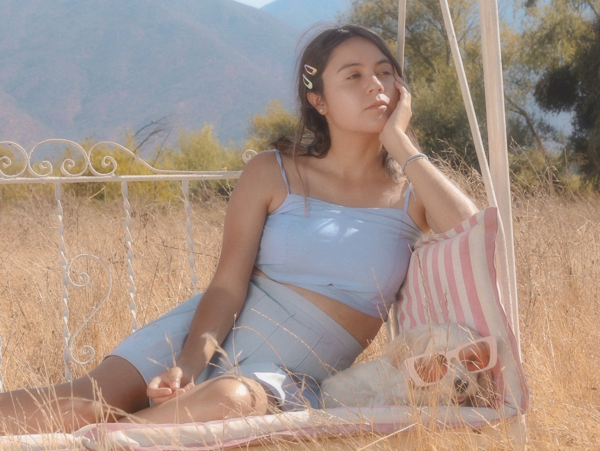 Salares explora ritmos y sonoridades en su nuevo single “Lo Que Somos”