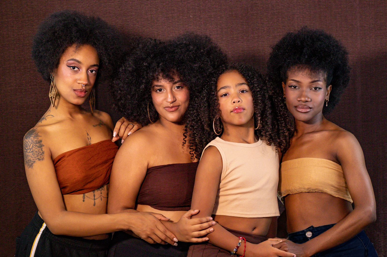 La chilena afrodescendiente "Nekki" se está abriendo camino en la música urbana.