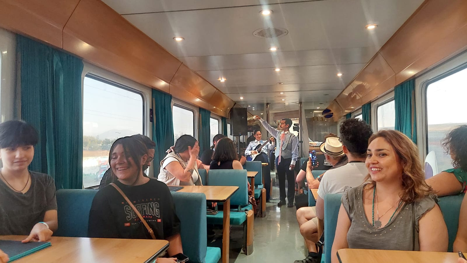 FLUVIAL 2024 INVITA A VIVIR LA EXPERIENCIA DEL TREN AL SUR MUSICAL Y A DISFRUTAR LOS SHOWS EN EL TEATRO CERVANTES