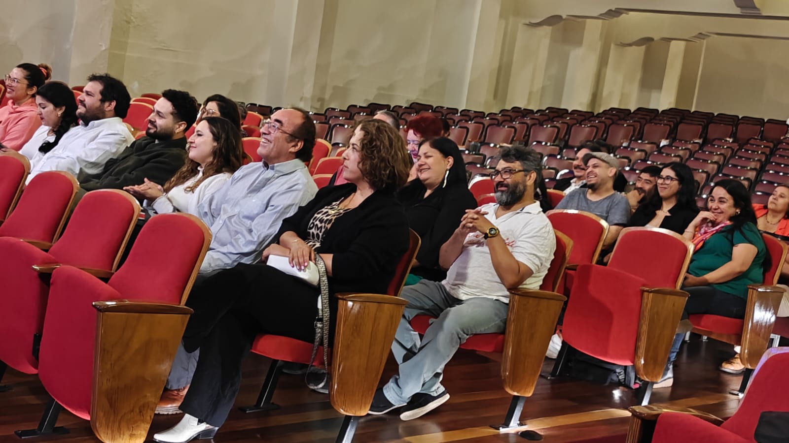 Presentaron Cartelera Cultural 2025 en el Teatro Regional Cervantes