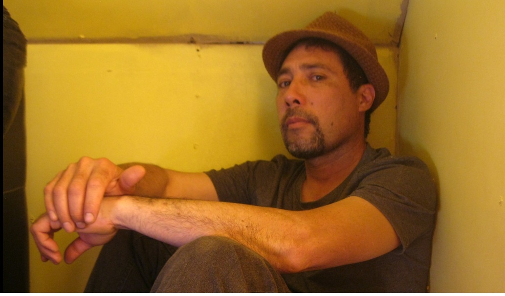 ‘DEJEMOS DE SER AMIGOS’, es el nuevo libro del escritor Sergio Rambla Márquez