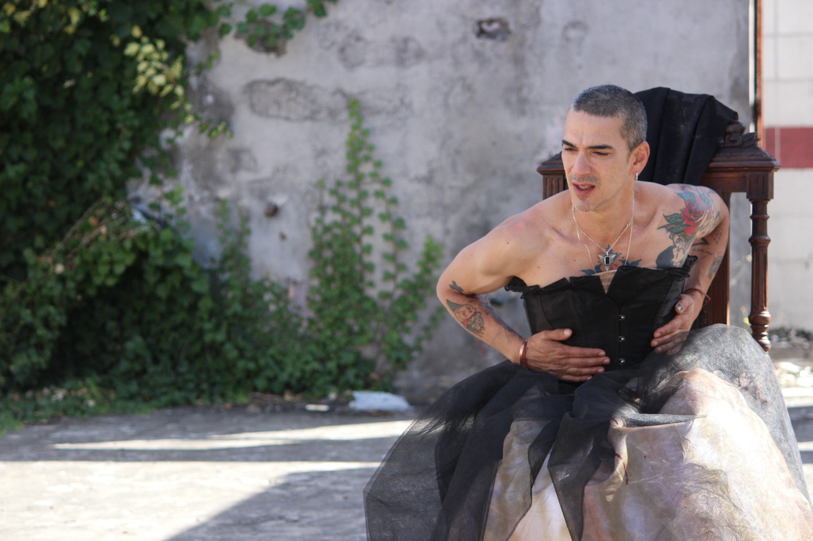 Íñigo Urrutia presentará la obra «Crimen» en el Teatro Regional Cervantes