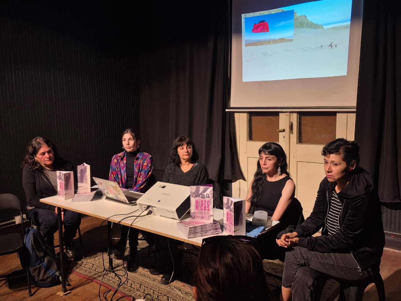 Segunda Jornada de “Históricas, visibilizando a fotógrafas chilenas del siglo XX” se realizó en Casa Varas en Temuco.