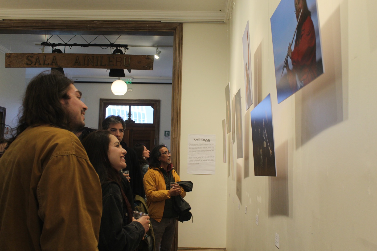 COMIENZA FESTIVAL FOTOROCK VALDIVIA CON INAUGURACIÓN DE EXPO FOTOGRÁFICA DE LA ESCENA MUSICAL REGIONAL.