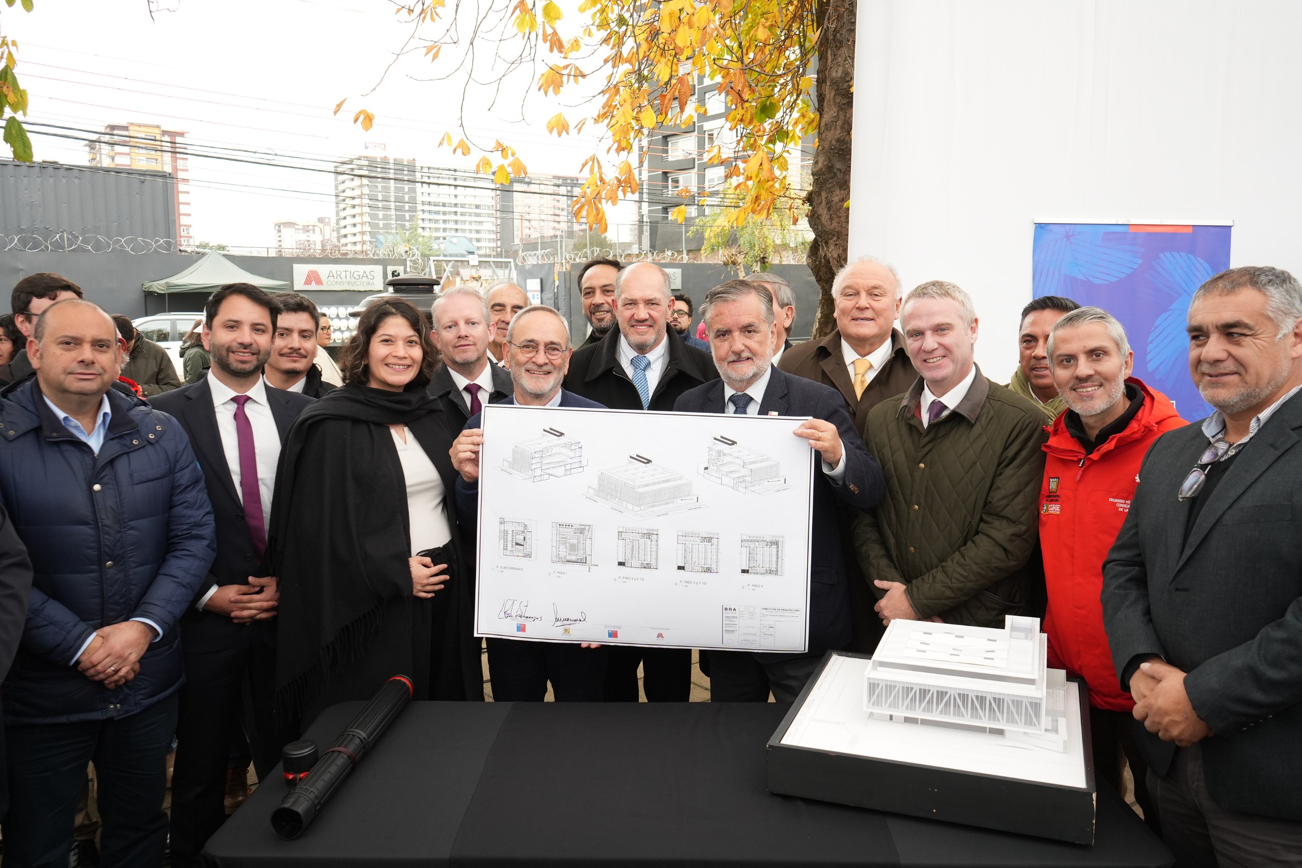 Instalan primera piedra de la futura Biblioteca Regional de La Araucanía en Temuco